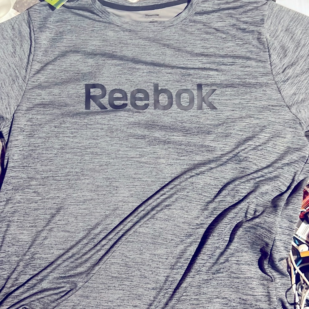 New Mens Reebok gray silky shirt size L